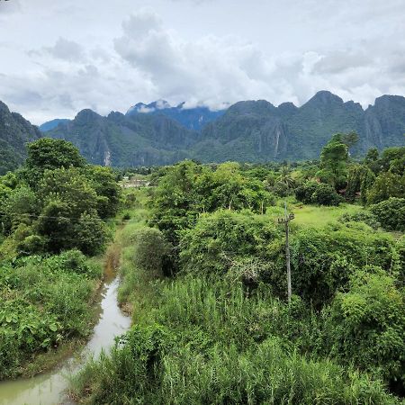 Blue Guesthouse Vang Vieng Exteriör bild