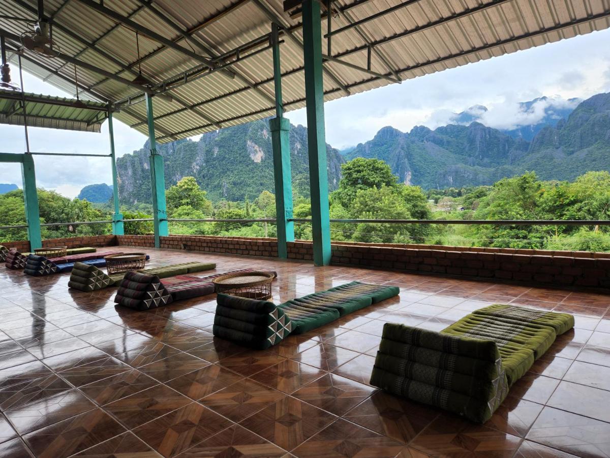 Blue Guesthouse Vang Vieng Exteriör bild