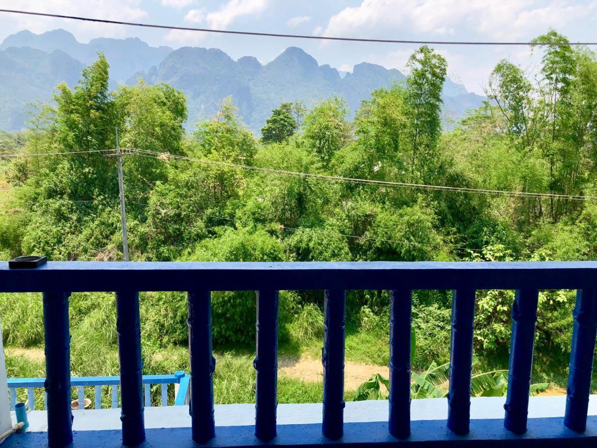 Blue Guesthouse Vang Vieng Exteriör bild