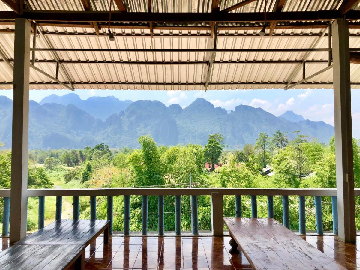 Blue Guesthouse Vang Vieng Exteriör bild
